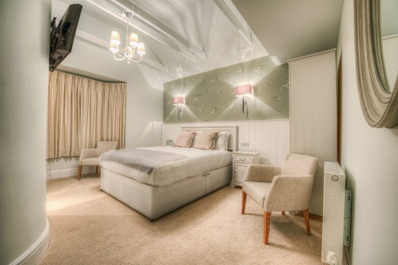 Number Four Boutique Hotel