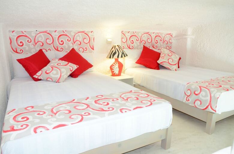 Aparthotel Amigo Rental