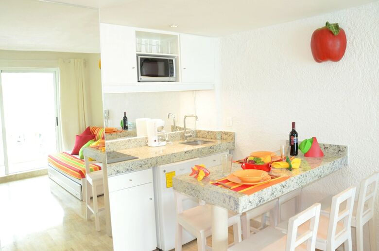 Aparthotel Amigo Rental