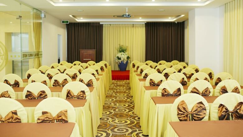 Royal Family Hotel Da Nang