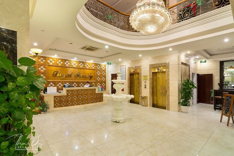 Royal Family Hotel Da Nang