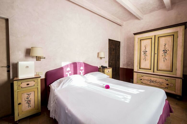Hotel Castello Di Montegridolfo Spa Resort
