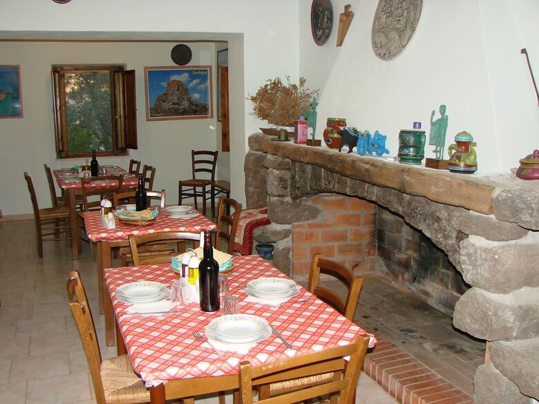 Agroturismo Agriturismo Su Tiresi