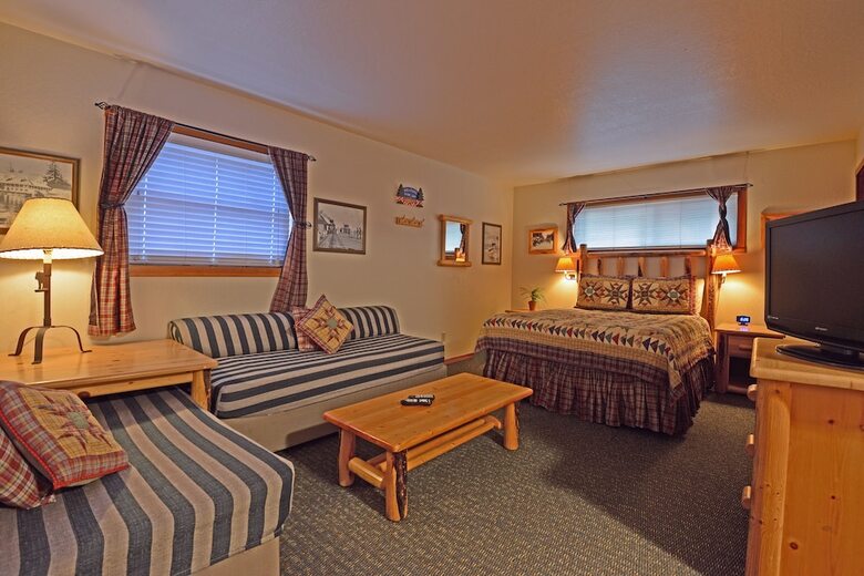 Hotel Franciscan Lakeside Lodge