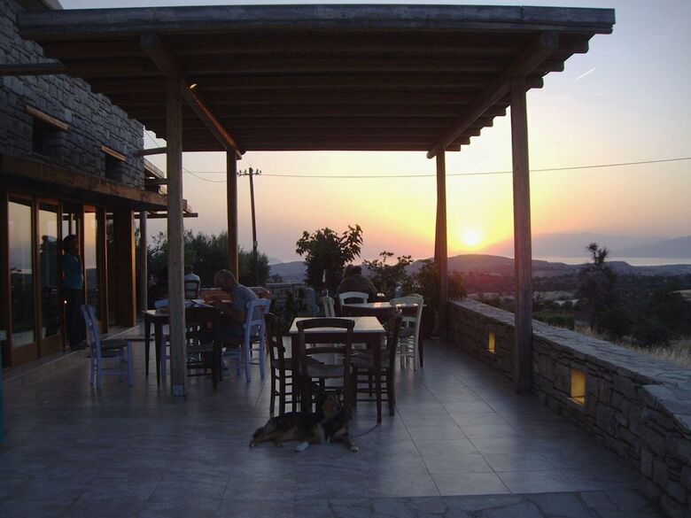 Aparthotel Ksa Sou Traditional Guesthouses