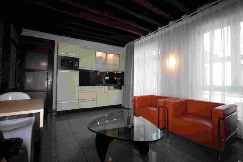 Amosa Li�ge City Centre Hotel