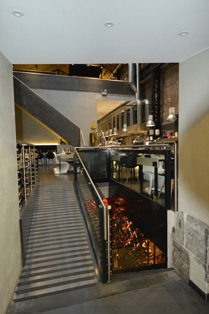 Amosa Li�ge City Centre Hotel