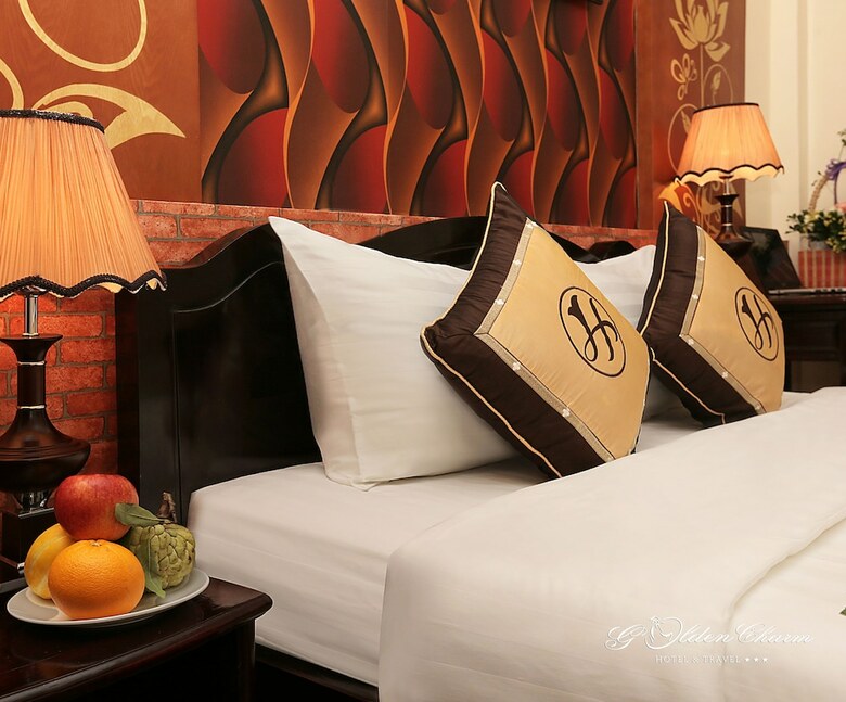 Hanoi Golden Charm Hotel