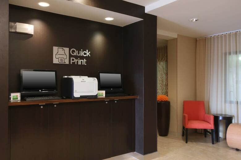Hotel Courtyard By Marriott Salinas Monterey