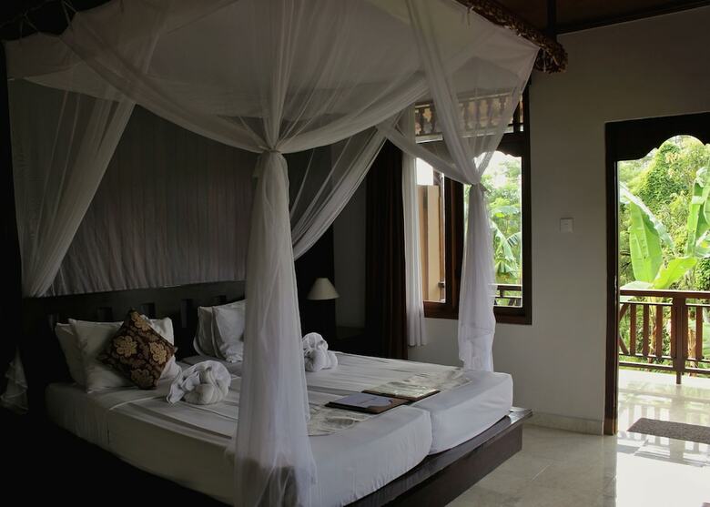 Saren Indah Hotel