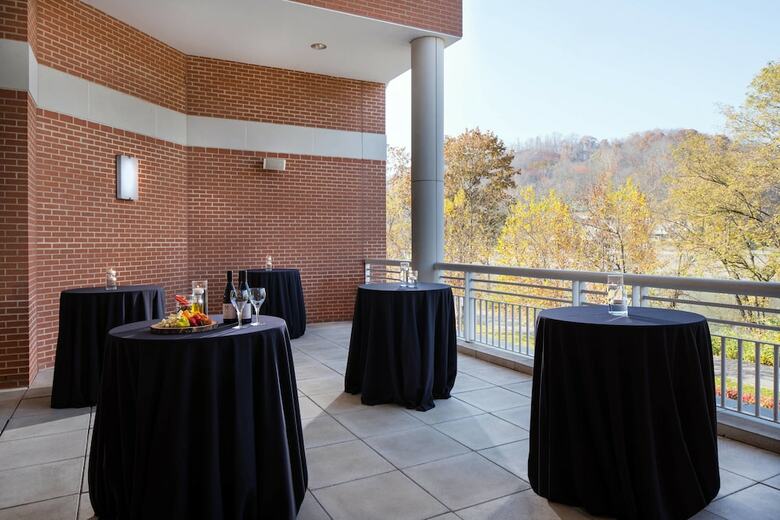 Hotel Morgantown Marriott At Waterfront Place