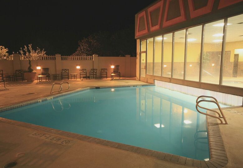 Hotel Albuquerque Marriott Pyramid North