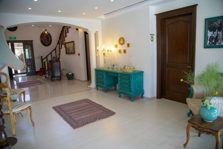 Teddy Luxury Ala�at? Hotel