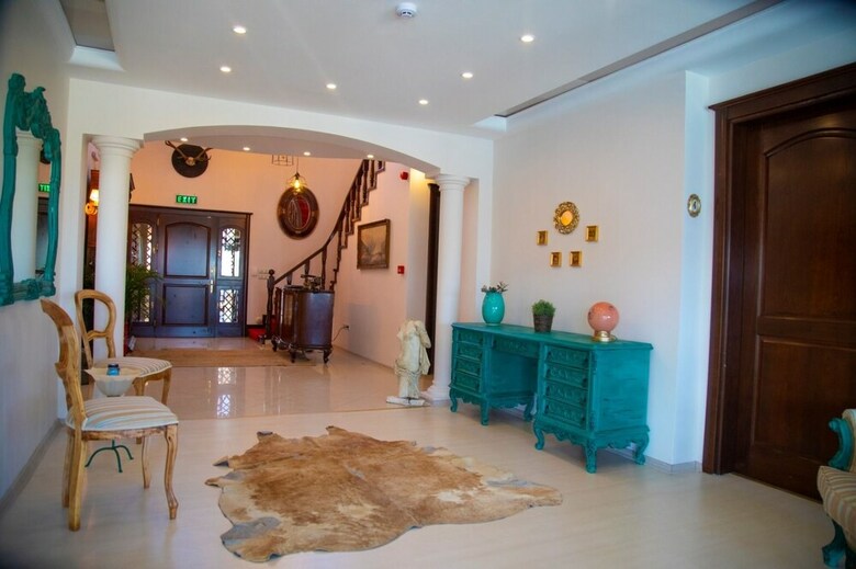 Teddy Luxury Ala�at? Hotel