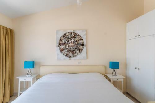 Aparthotel Vrachia Beach Resort