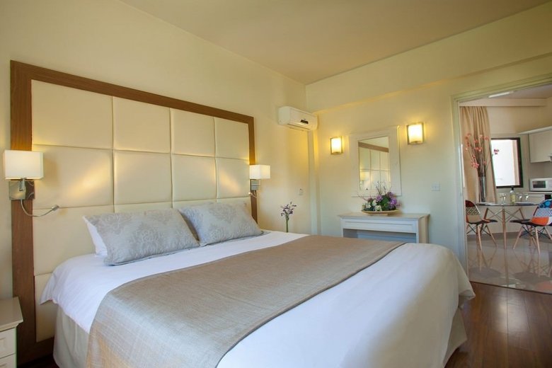 Aparthotel The King Jason
