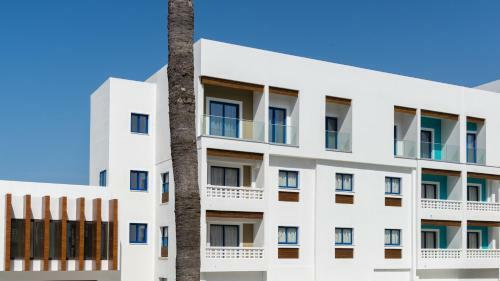 Kefalos Damon Hotel Apartments