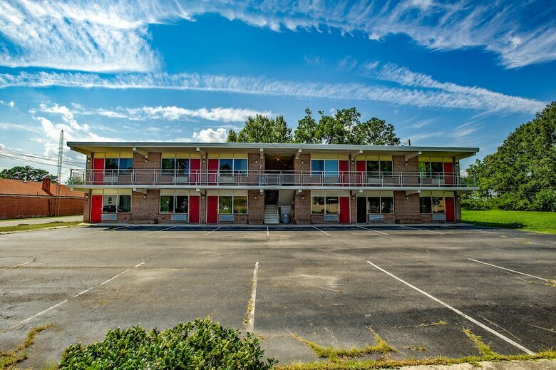 Motel Coach House