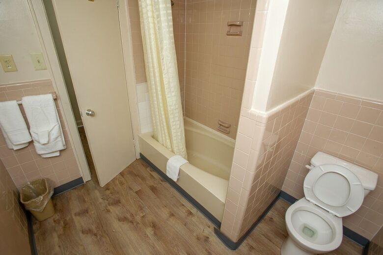 Motel Coach House