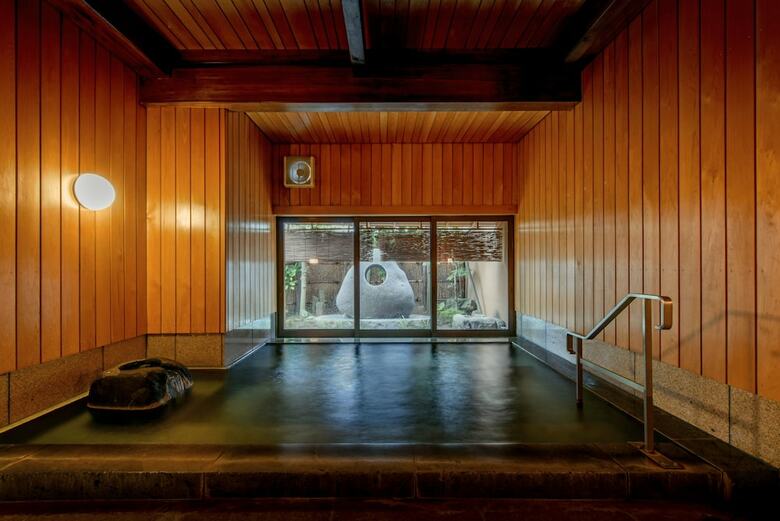 Akayu Onsen Gotenmori