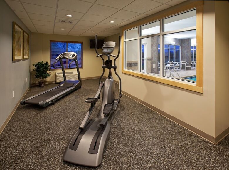 Hotel Americinn By Wyndham Hartford Sd