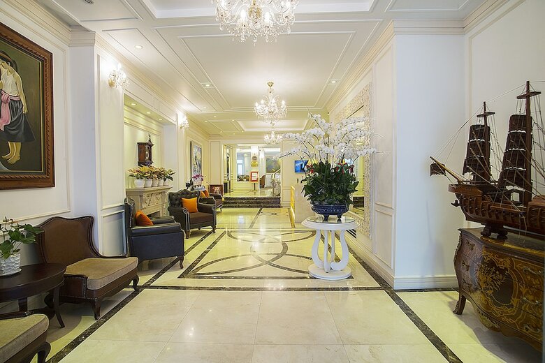 New Era Hotel And Villa