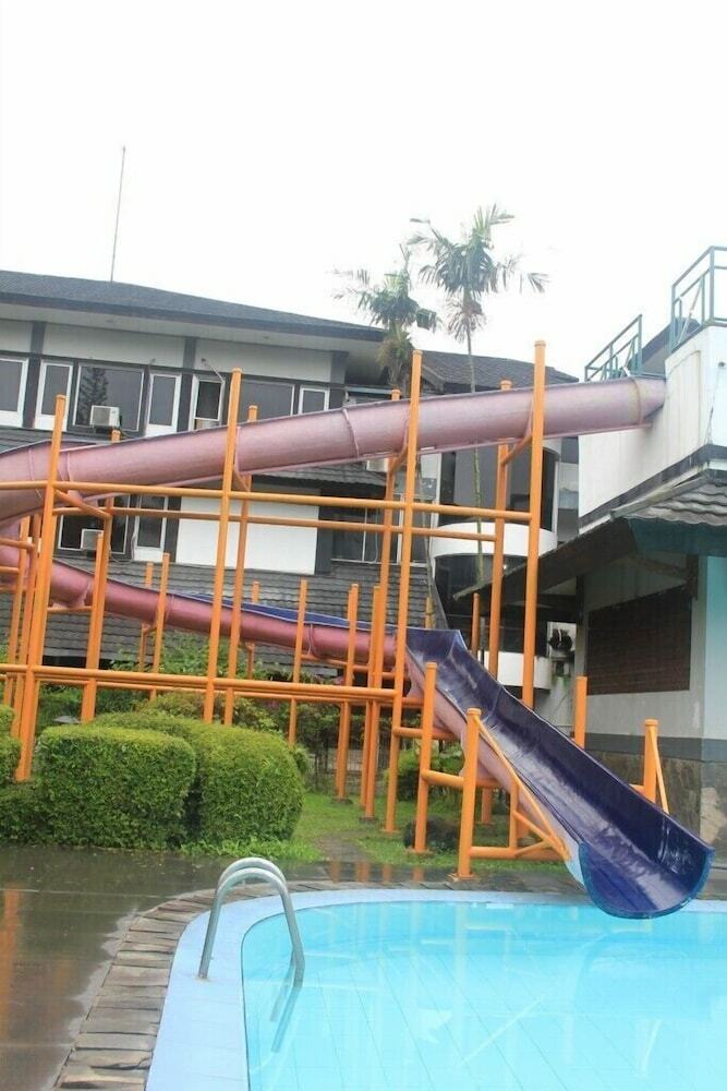 Parama Hotel Puncak