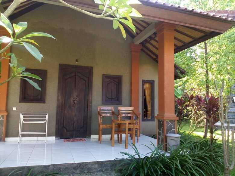 Hotel Suka Sari Cottages