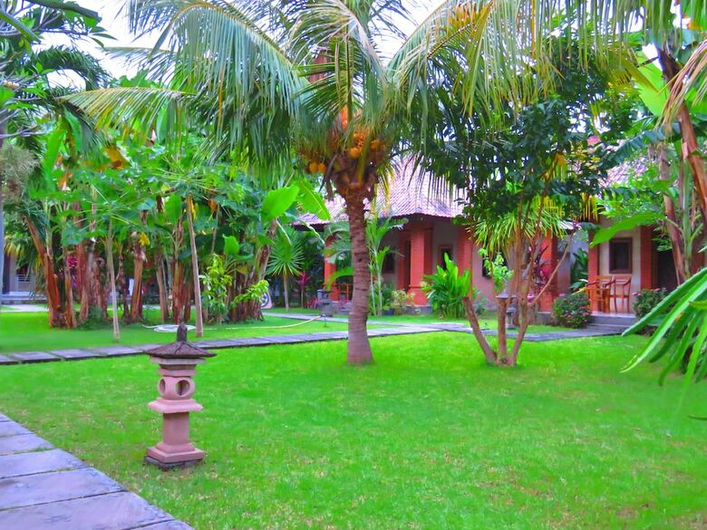 Hotel Suka Sari Cottages