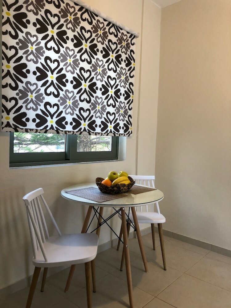 Oleander Apartments