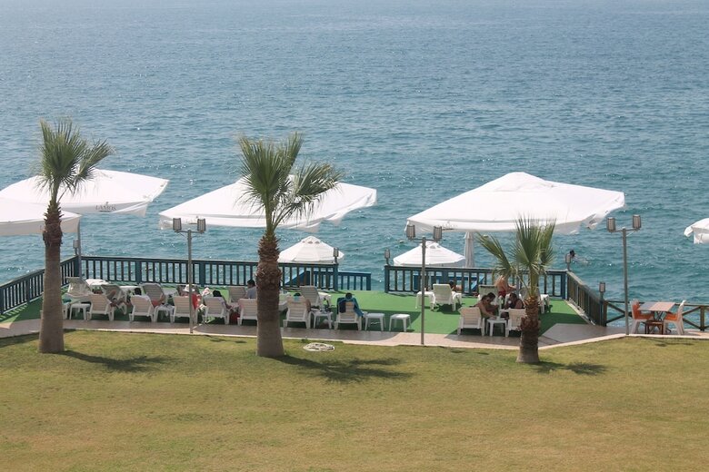 Lamos Resort Hotel & Convention Center