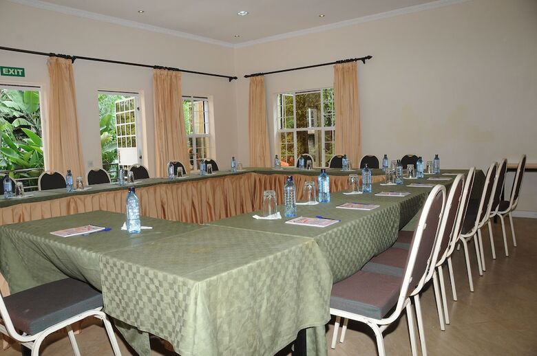 Hotel Riverview Westlands
