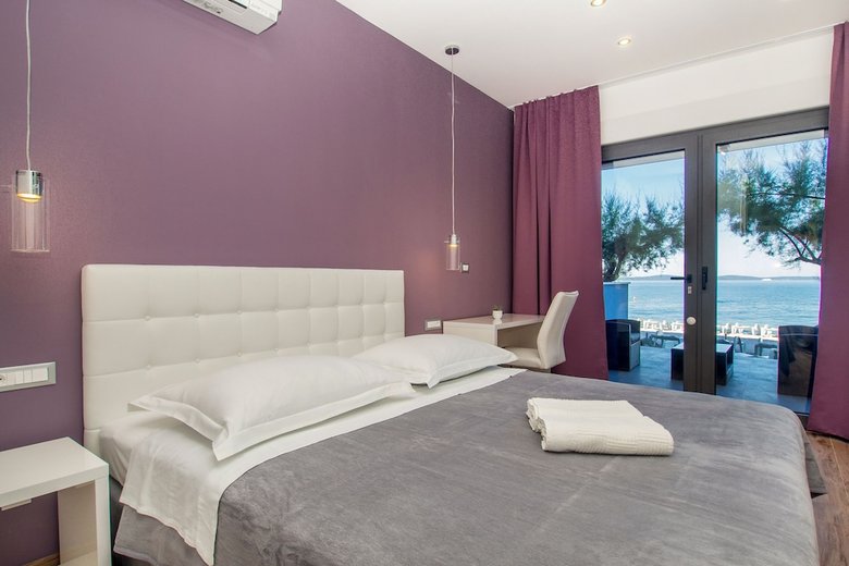 Hotel Beachfront Villa Mediteran