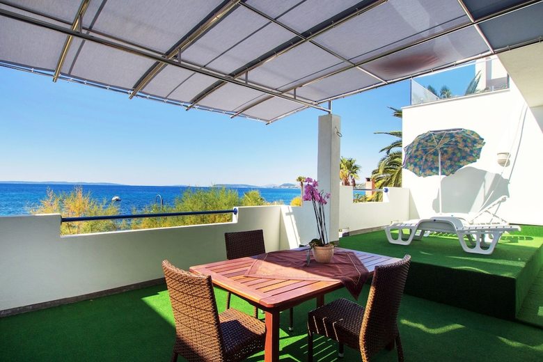 Hotel Beachfront Villa Mediteran