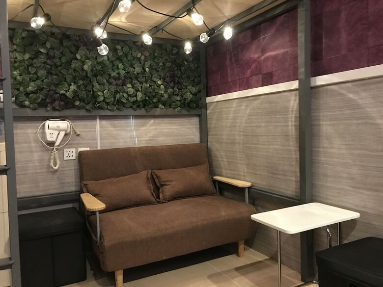 Hotel Traveller Friendship Hostel