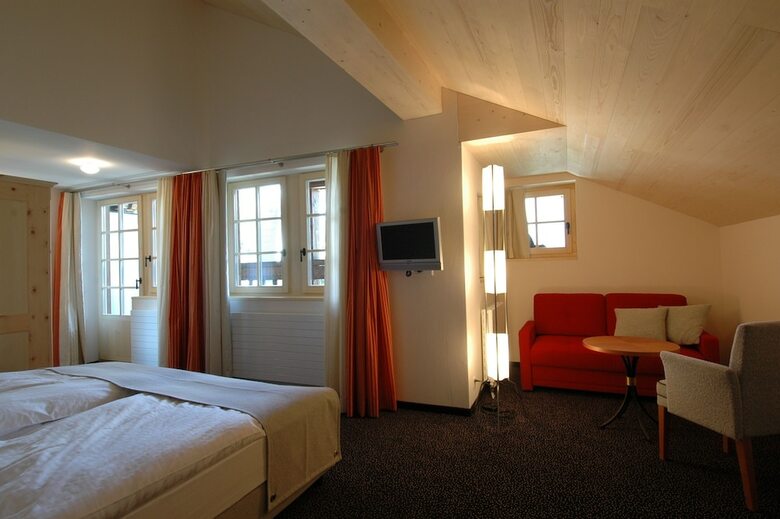 Schweizerhaus Swiss Quality Hotel