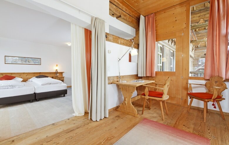 Schweizerhaus Swiss Quality Hotel