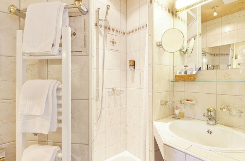 Schweizerhaus Swiss Quality Hotel