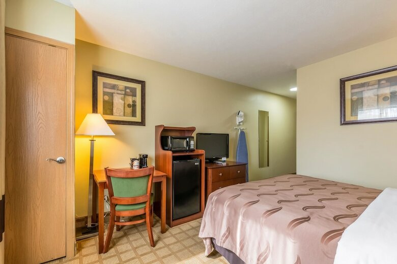 Hotel Quality Inn I-74 Batesville
