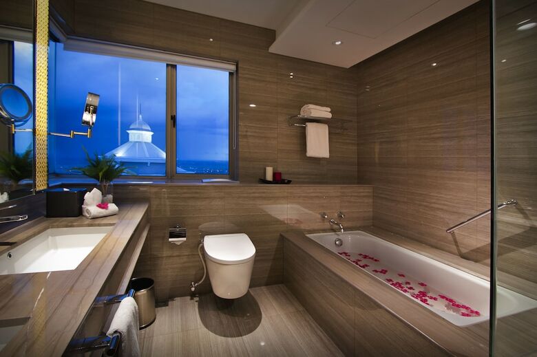 Aparthotel Ascott Waterplace Surabaya