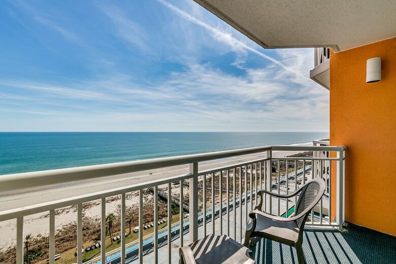Hotel Dunes Village Resort