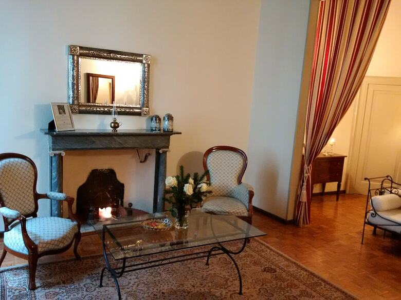 Antica Dimora B&B In Historic Residence