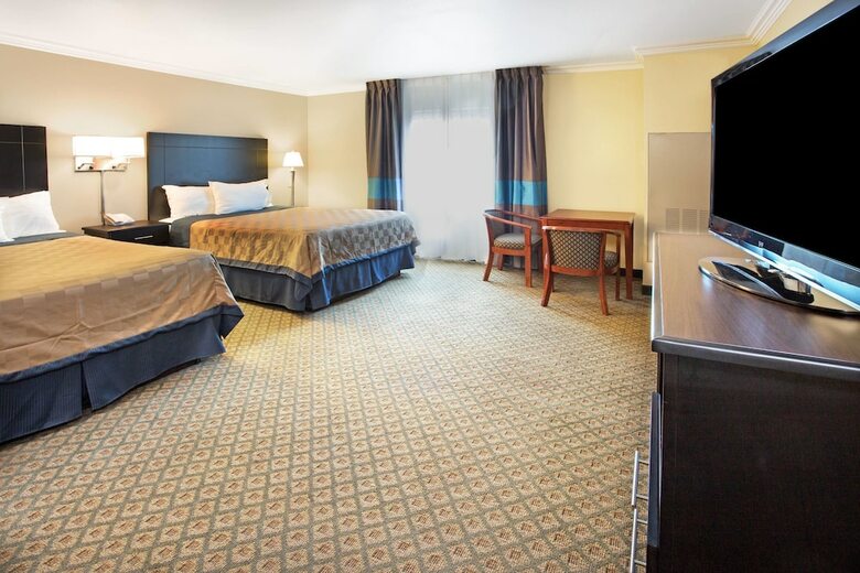 Hotel Travelodge By Wyndham Ocean Front
