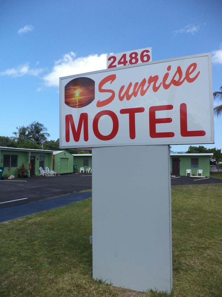 Sunrise Motel