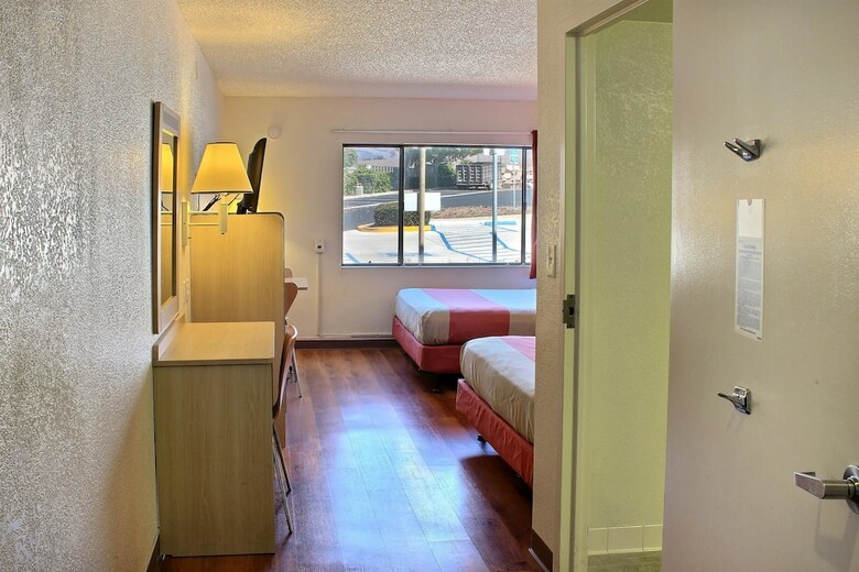 Motel 6 San Simeon - Hearst Castle Area