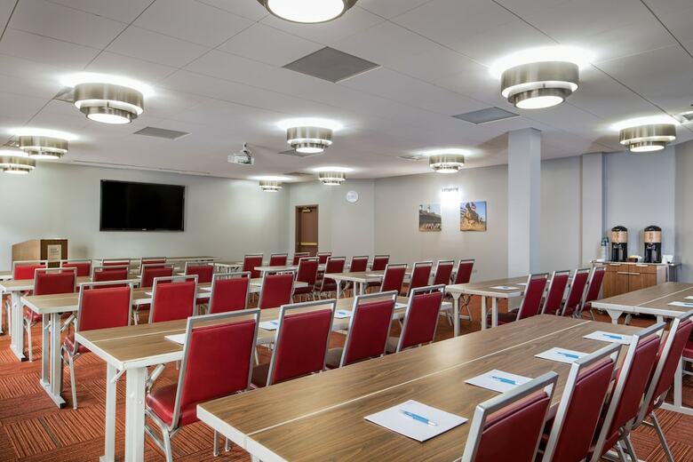 Hotel Four Points By Sheraton Louisville Airport