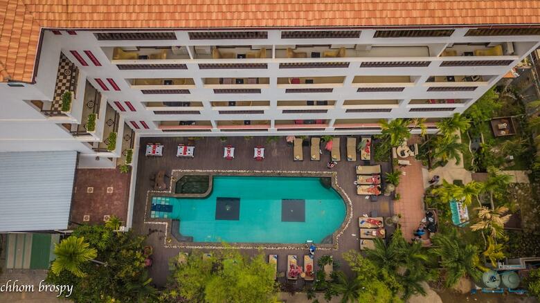 Mekong Angkor Deluxe Hotel