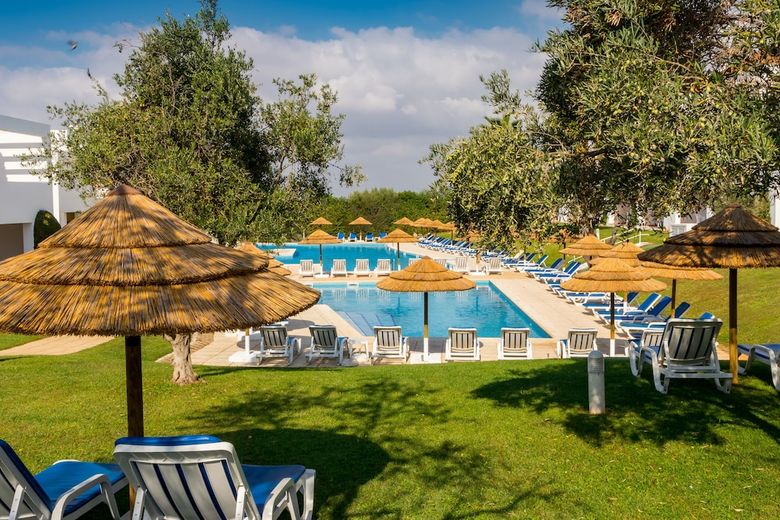 Apartamentos Tur�sticos Pateo Village