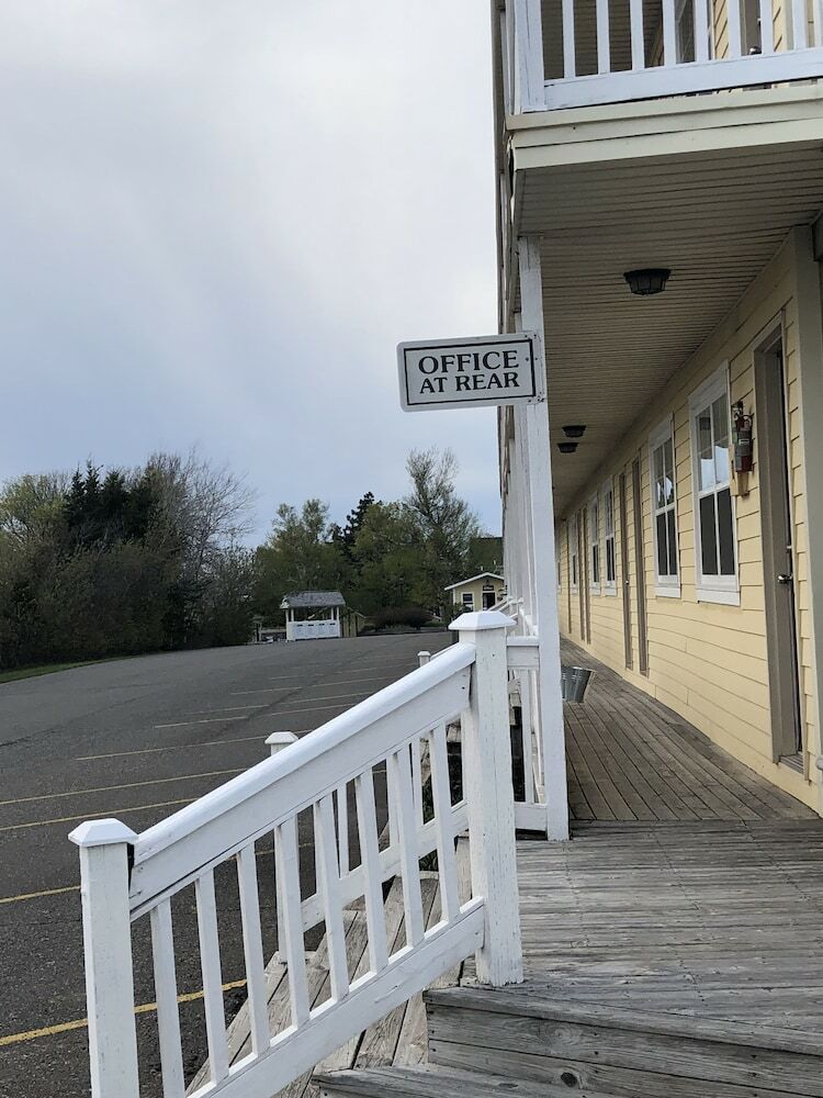 The Cavendish Motel