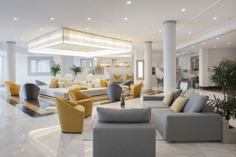 Voi Grand Hotel Mazzar� Sea Palace